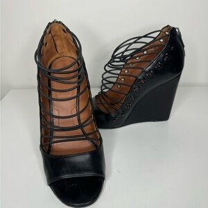Givenchy Black Leather Strappy Ria Wedge Sandals - Size 39